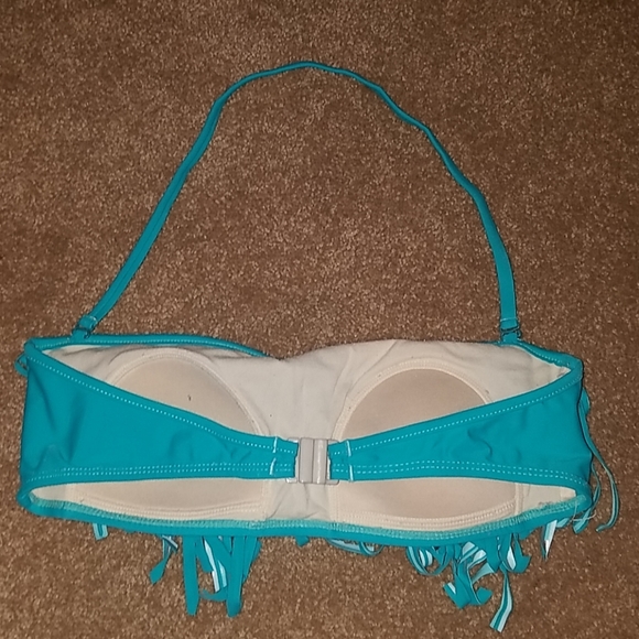 3/$15 Bikini top size M - Picture 2 of 2